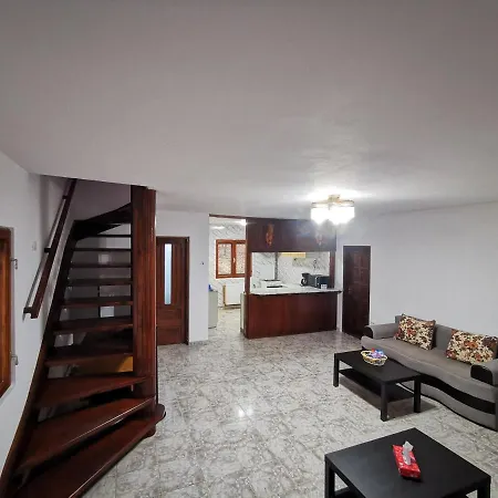 Vila Eva *