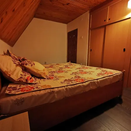 Vila Eva * Valea Tarsei